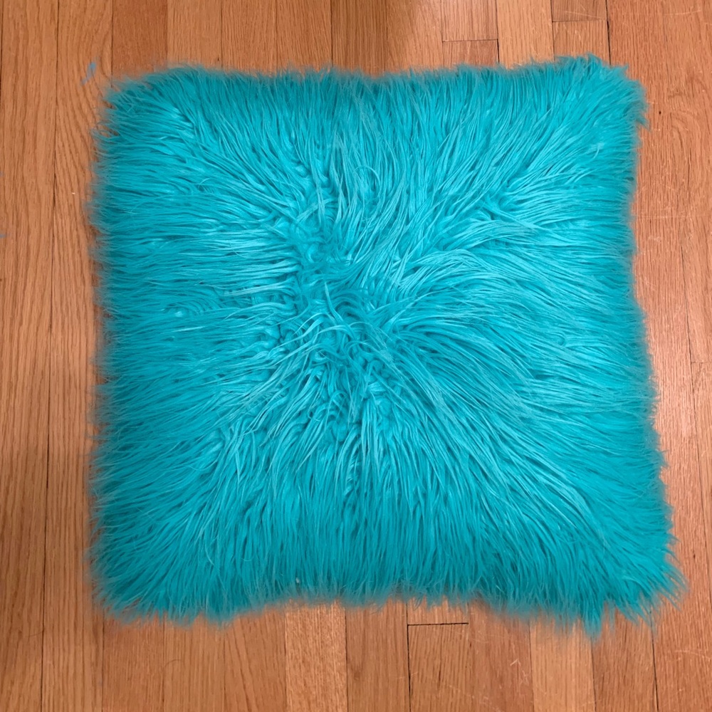 Fluffy pillow